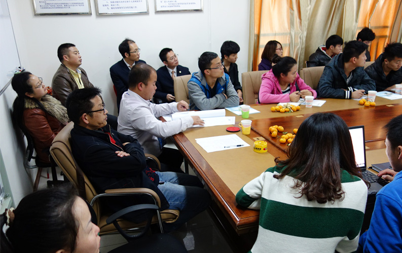 和记网站客户沙龙秉承全公益、免费、净干货、不推销产品等原则，欢迎和记网站客户报名参加：400-739-1200